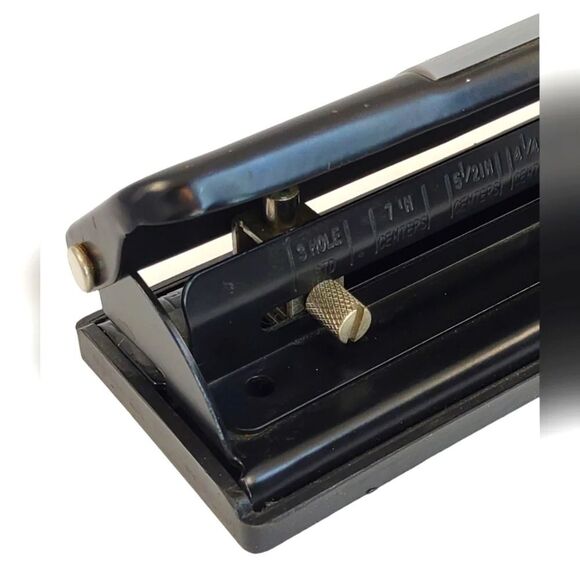 Hole Punch with Padded Handle, 11 Sheet Capacity, Black Adjustable 2-3 - Picture 9 of 13